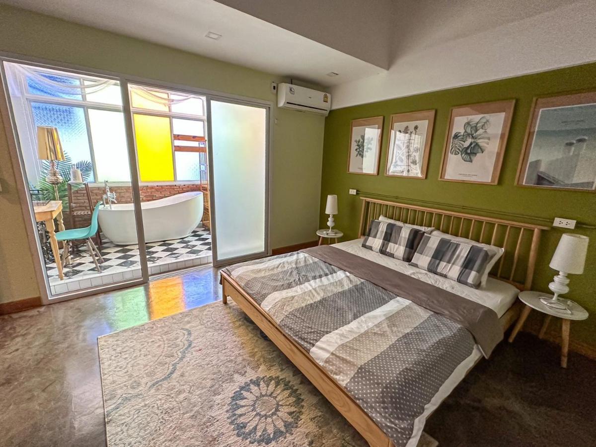 Hotel T-House Bkk 2Floors Near Bts With Swimming Pool And Free Wifi Bangkok Exterior foto
