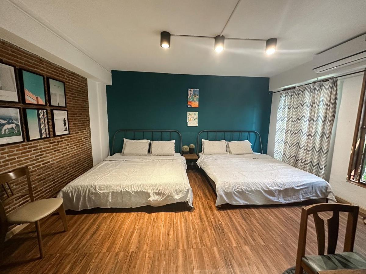 Hotel T-House Bkk 2Floors Near Bts With Swimming Pool And Free Wifi Bangkok Exterior foto